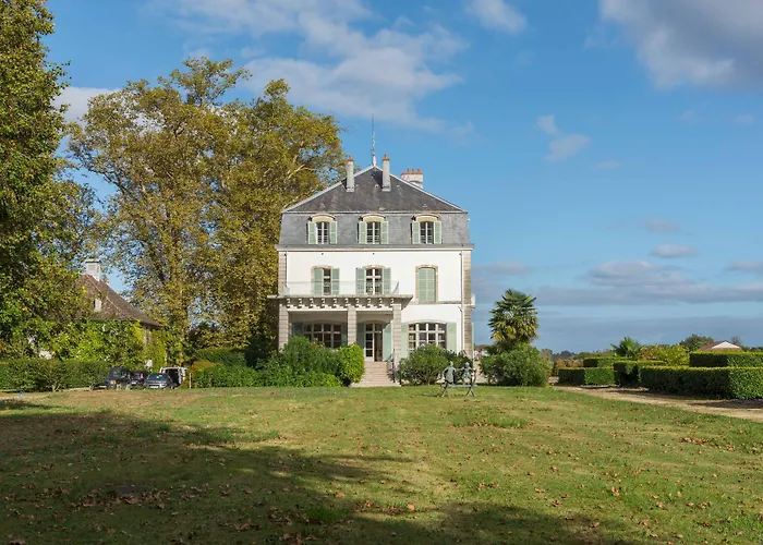 Chateau Du Bec Du Gave 4* Port-de-Lanne