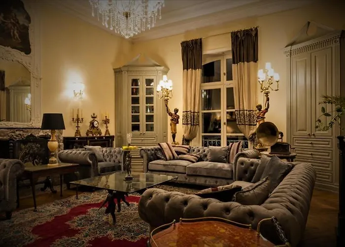 Chateau Du Bec Du Gave