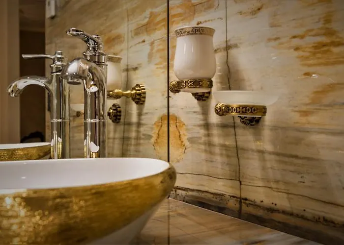 Chateau Du Bec Du Gave